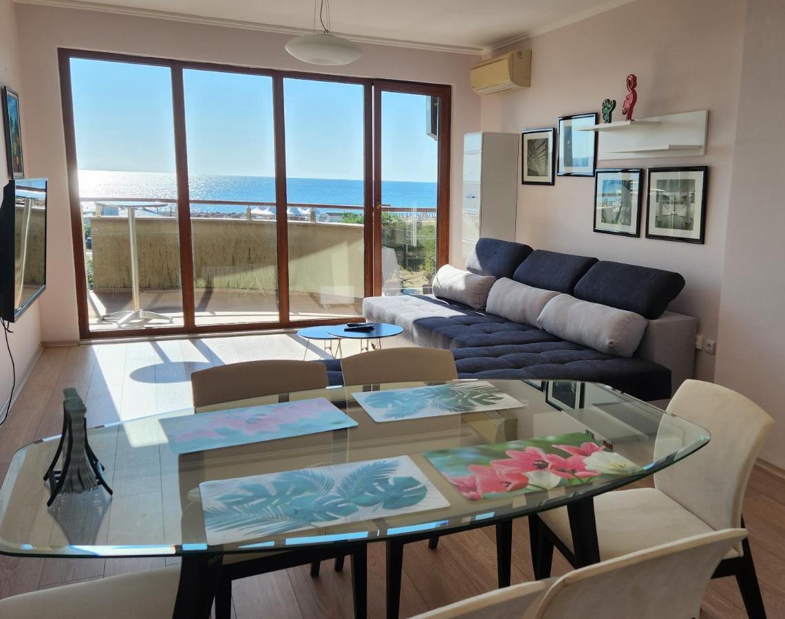 Beach View Apartment Școrpilovți Exterior foto